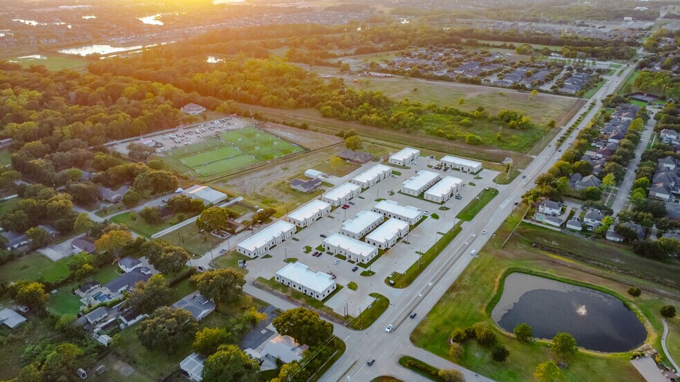 More Photos Of 26717 Westheimer Pky, Katy Medical For Sale