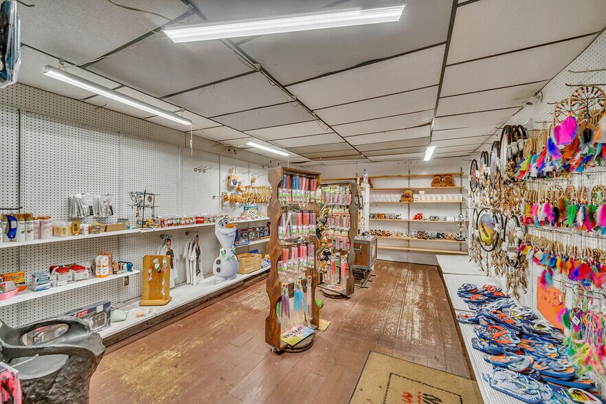 More Photos Of 602 Clark St, Utica Restaurant For Sale