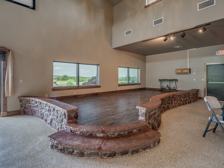 More Photos Of 341070 E 890 Rd, Chandler Lodge Meeting Hall For Sale