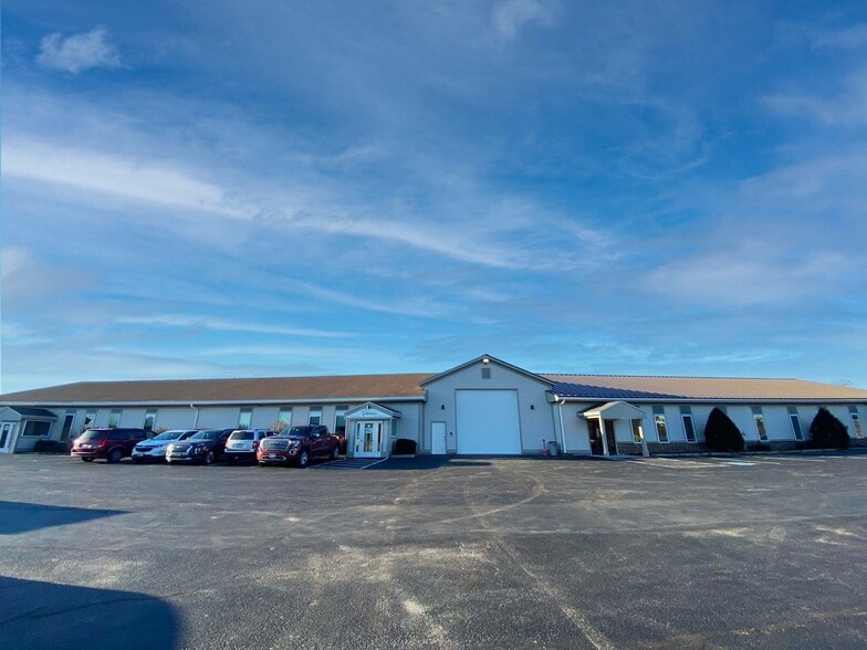 Primary Photo Of 590 County Rd, Westbrook Light Manufacturing For Lease