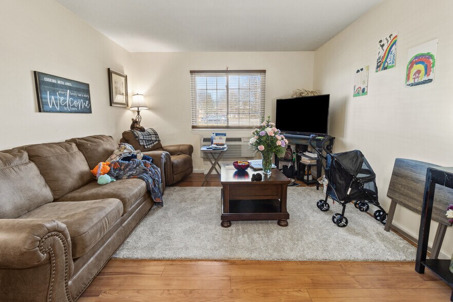 More Photos Of 430 Adams St, Paducah Apartments For Sale