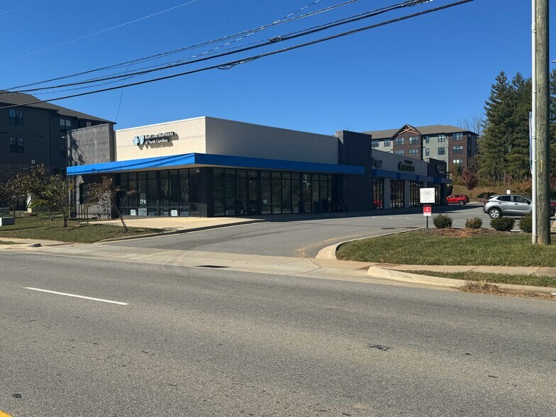 More Photos Of 64 Long Shoals Rd, Arden General Retail For Lease