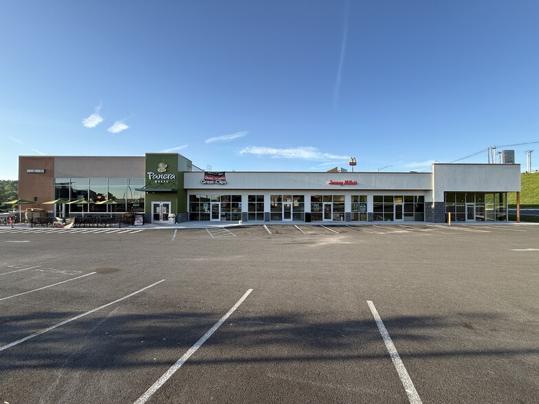 More Photos Of TBD Middletown Loop Rd, White Hall Storefront For Lease