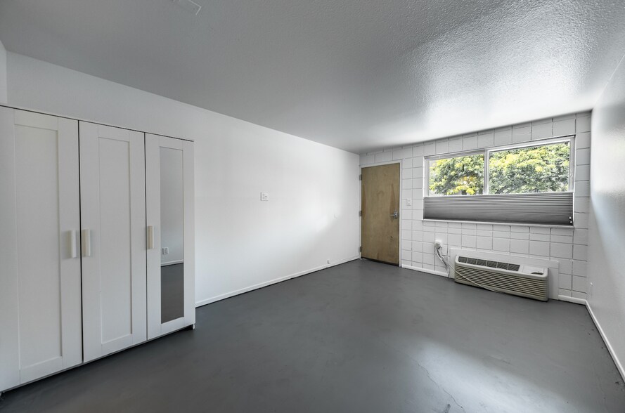 More Photos Of 500 University Way, Reno Apartments For Sale