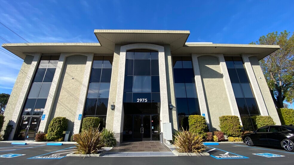 More Photos Of 2975 Bowers Ave, Santa Clara Medical For Lease