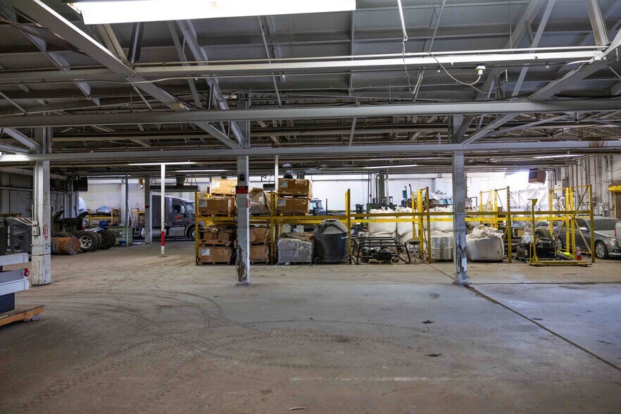 More Photos Of 1825-1841 E Jefferson St, Phoenix Warehouse For Sale