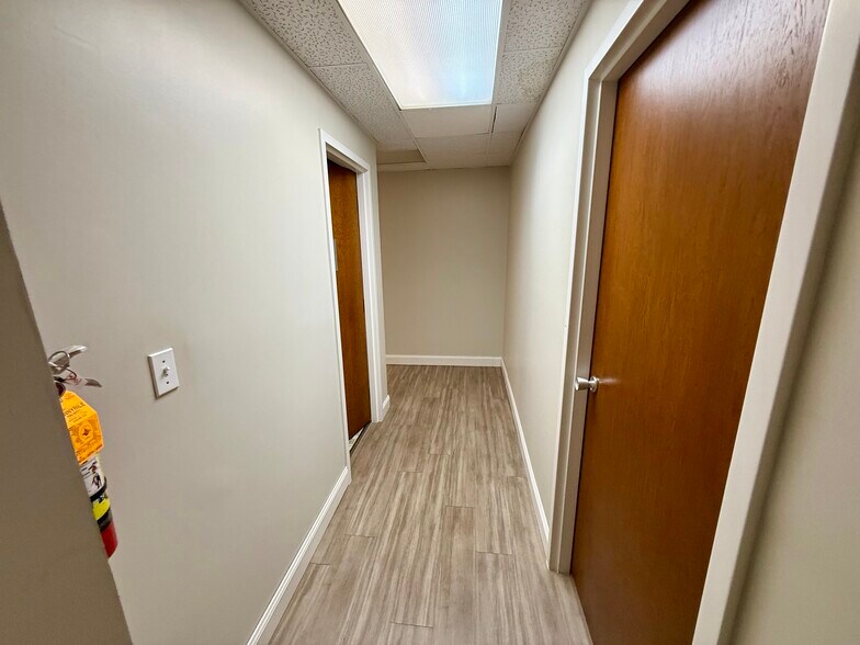 More Photos Of 108 S Main St, Madisonville Office Residential For Sale