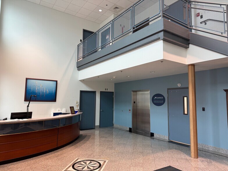 More Photos Of 211 Circuit Dr, North Kingstown Research And Development For Sale