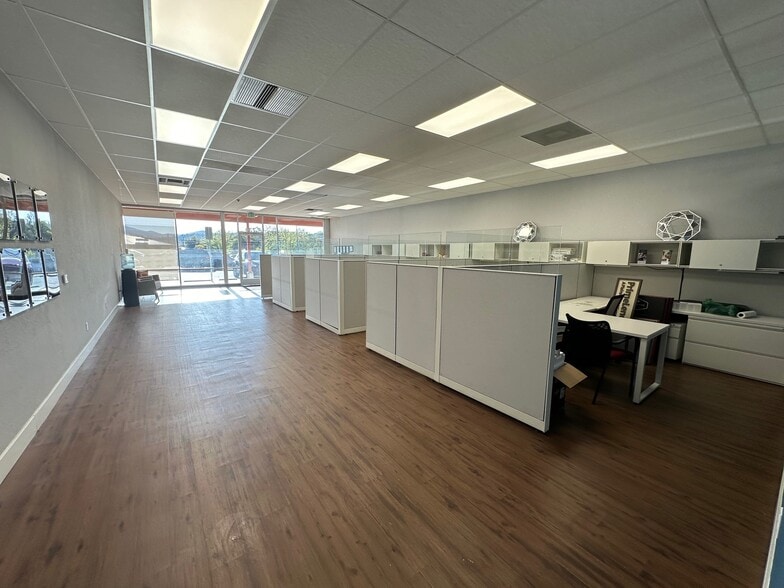 More Photos Of 708-824 Mono Way, Sonora Unknown For Lease