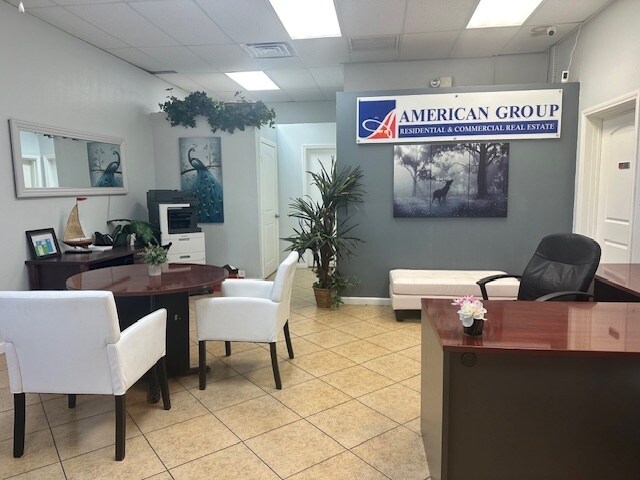 More Photos Of 1074 E Cole Blvd, Calexico Office For Lease
