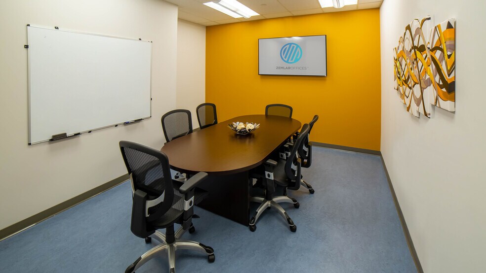 More Photos Of 231 Oak Park Blvd, Oakville Coworking Space