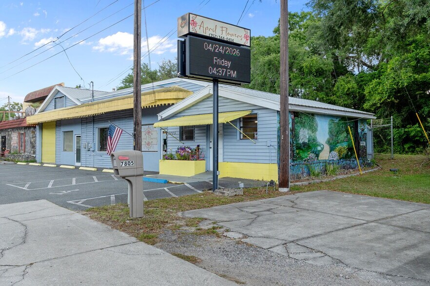 More Photos Of 7805 S Florida Ave, Floral City Freestanding For Sale