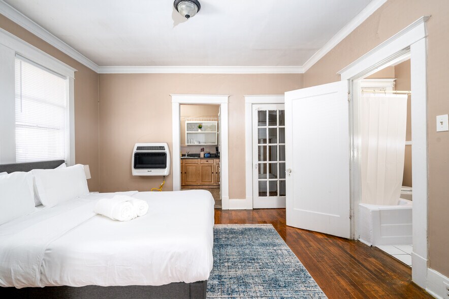 More Photos Of 60 N Willett St, Memphis Apartments For Sale