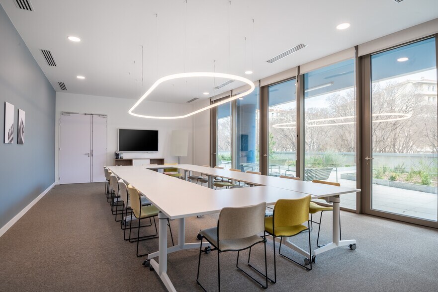 More Photos Of 4550 North Point Pky, Alpharetta Coworking Space