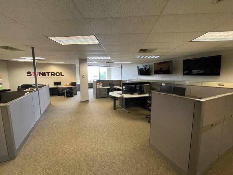 More Photos Of 119 Broadway, Buffalo Medical For Sale