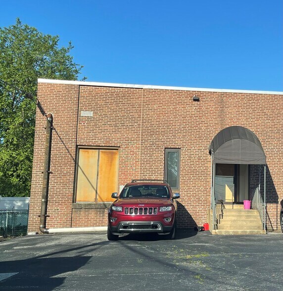 More Photos Of 708 Philadelphia Pike, Wilmington Office For Sale