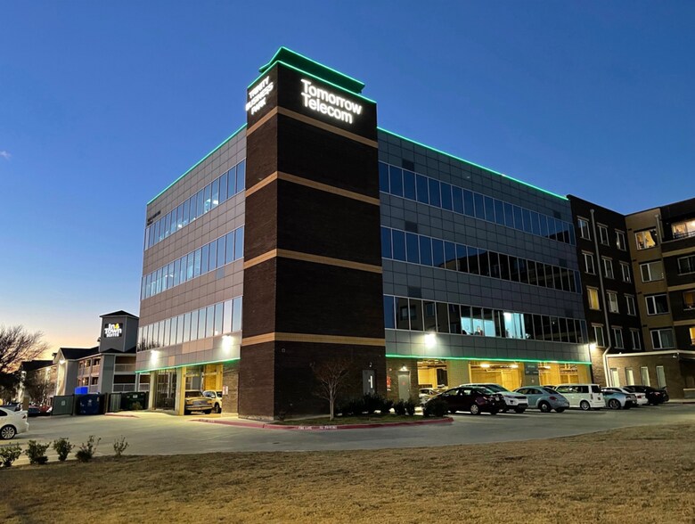 Primary Photo Of 1220 W Trinity Mills Rd, Carrollton Office Residential For Lease