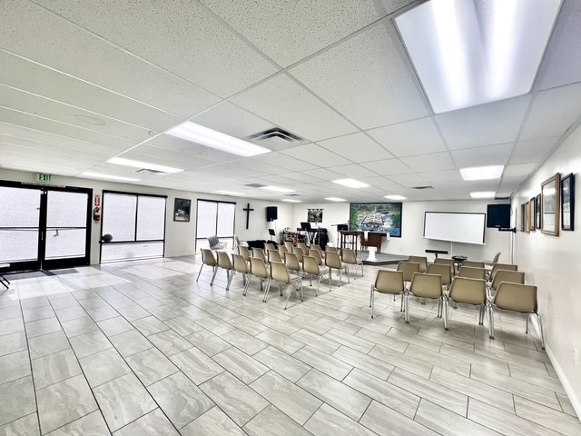 More Photos Of 3152 Martin Luther King Jr Blvd, Lynwood Convenience Store For Sale