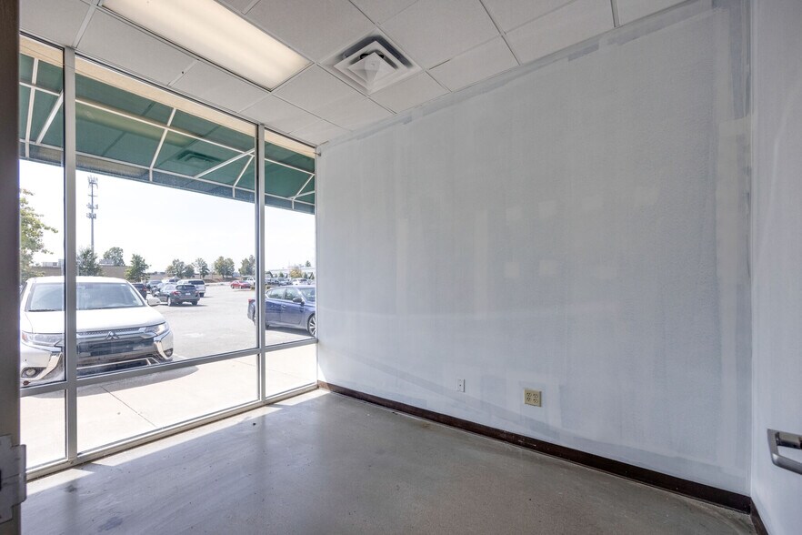 More Photos Of 2271 Gunbarrel Rd, Chattanooga Unknown For Lease