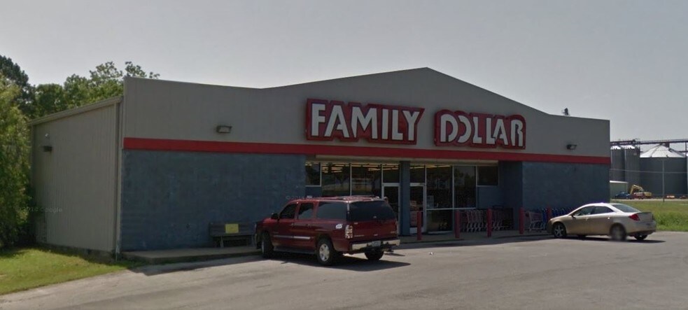 More Photos Of 608 N Illinois St, Harrisburg Freestanding For Sale