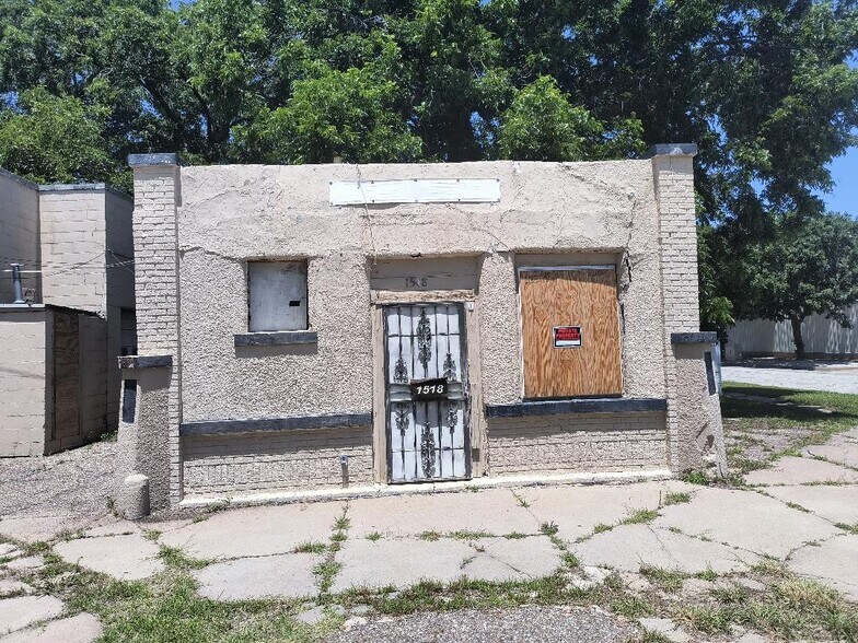 More Photos Of 1518 E 1st St N, Wichita Apartments For Sale