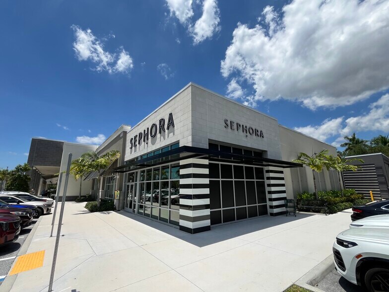 More Photos Of 7395-7555 Boynton Beach Blvd, Boynton Beach Unknown For Lease