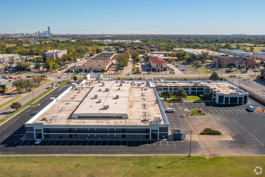 More Photos Of 2101 S Meridian Ave, Oklahoma City Hotel For Sale