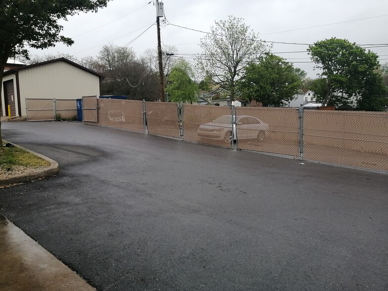 More Photos Of 120 Church St, Hagerstown Auto Repair For Sale