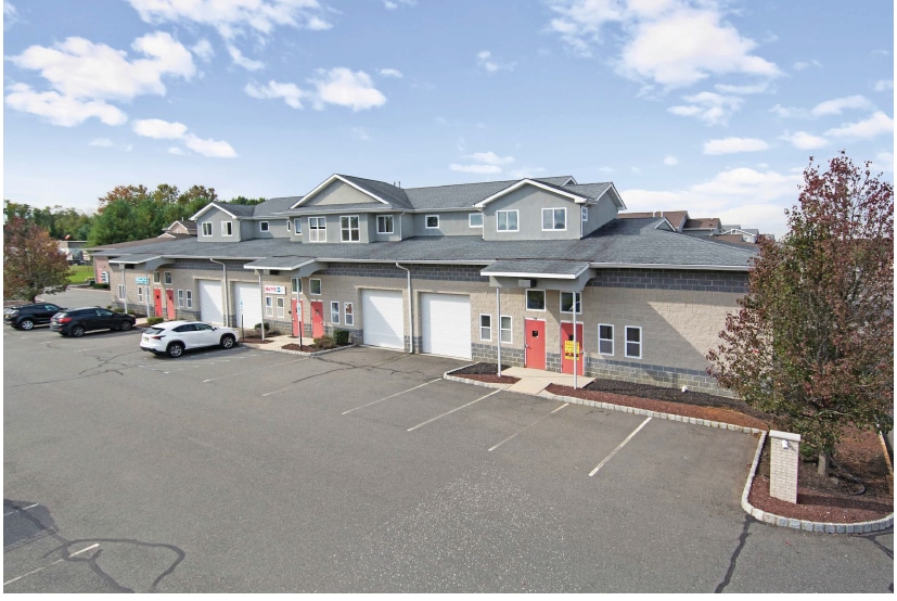 More Photos Of 100-110 Park Ave, Manalapan Township Flex For Lease
