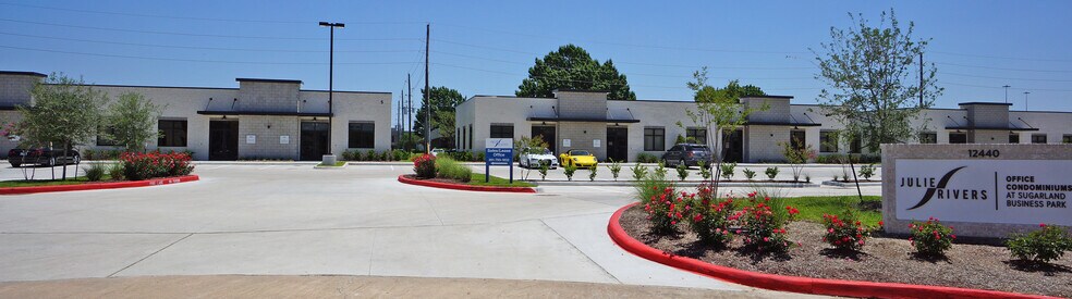 More Photos Of 12440 Emily Ct, Sugar Land Medical For Lease