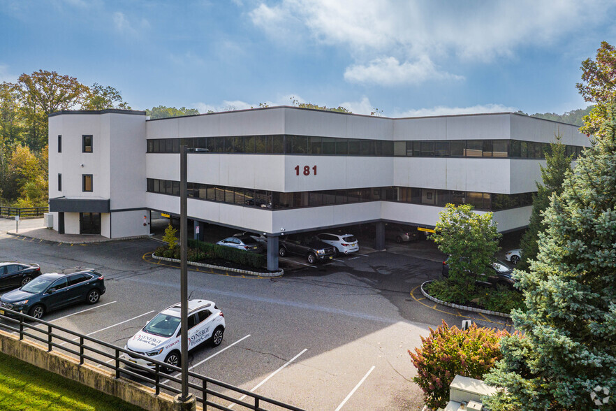 Primary Photo Of 181 New Rd, Parsippany Office For Lease