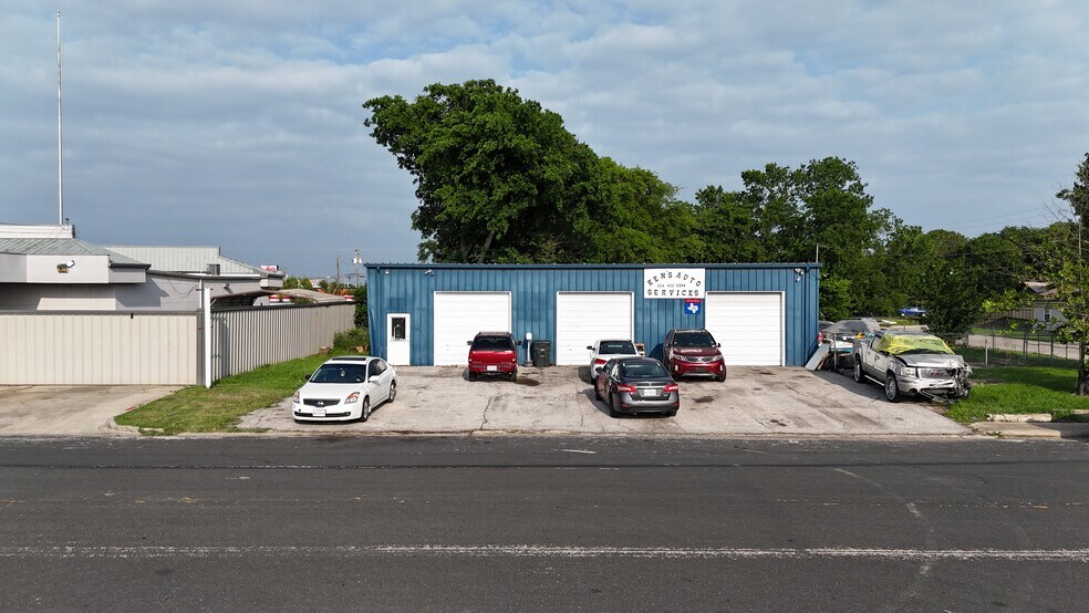 More Photos Of 404 E Veterans Memorial Blvd, Killeen General Retail For Sale