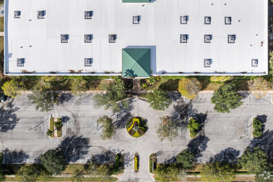 More Photos Of 660 Century Pt, Lake Mary Office For Lease