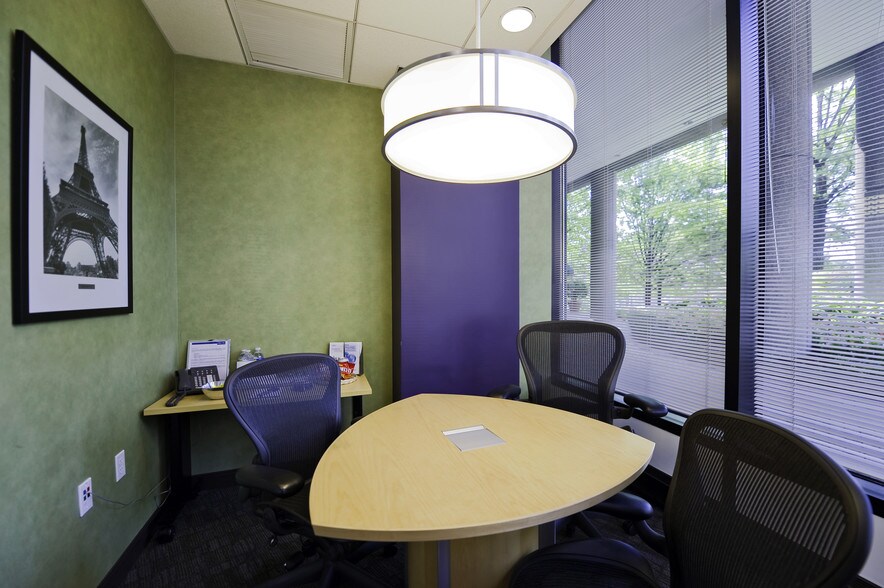 More Photos Of 1655 Fort Myer Dr, Arlington Office For Lease