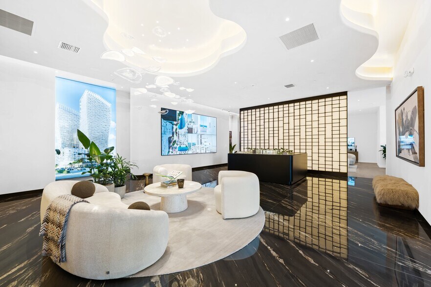 More Photos Of 315 NE 3rd Ave, Fort Lauderdale Apartments For Sale