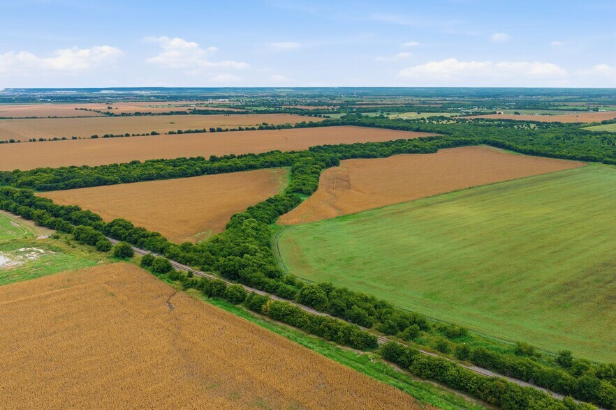 More Photos Of 10935 County Road 109, Alvarado Land For Sale
