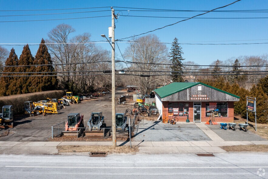 More Photos Of , East Quogue Unknown For Sale