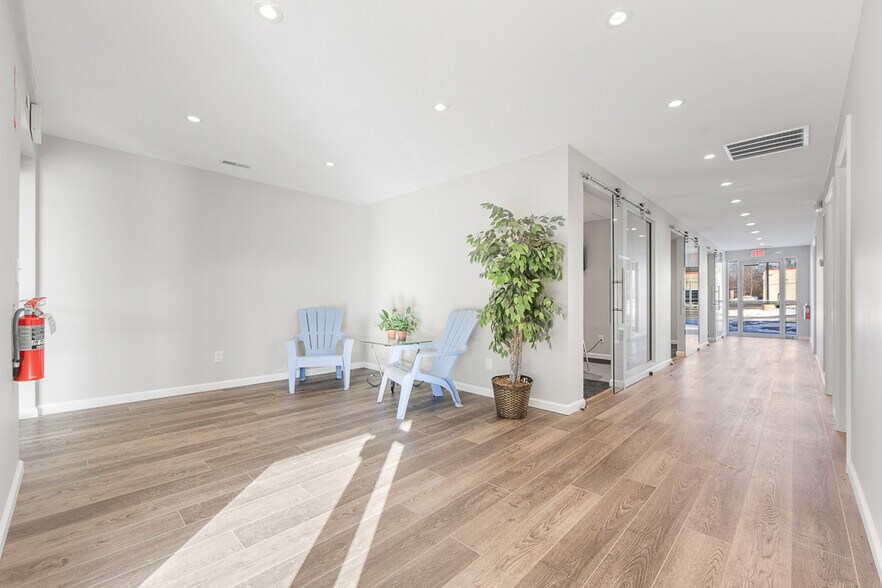 More Photos Of 544 Pearl Rd, Brunswick Freestanding For Sale