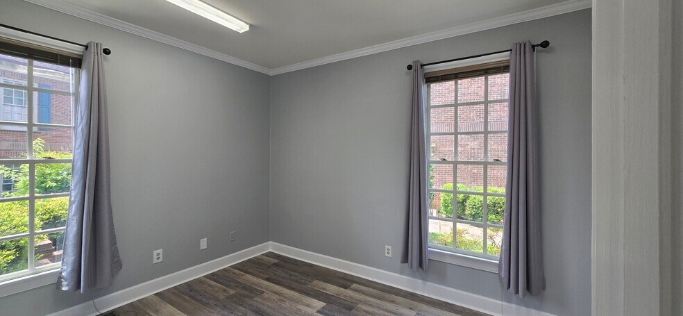 More Photos Of 2525 Raeford Rd, Fayetteville Medical For Sale