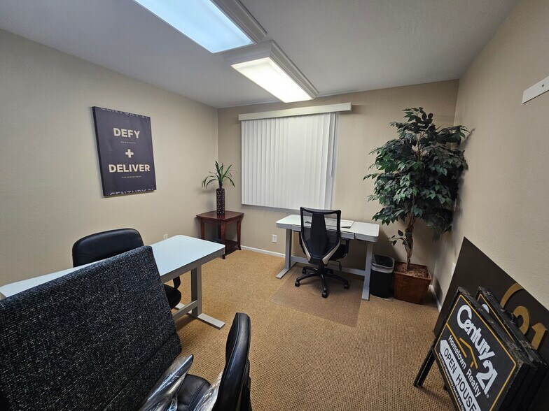 More Photos Of 521 E Ocean Ave, Lompoc Office Residential For Sale