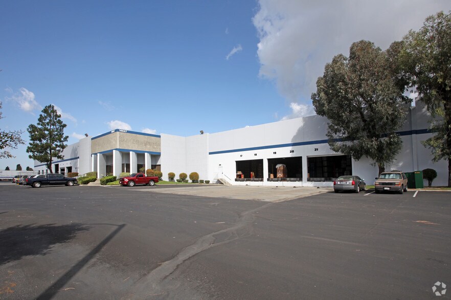 More Photos Of 14647-14667 Northam St, La Mirada Warehouse For Lease