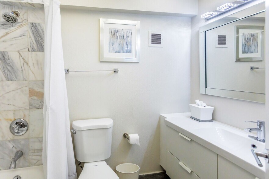 More Photos Of 775 Melrose St, Memphis Apartments For Sale