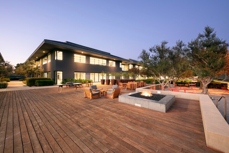 More Photos Of 3062 Bunker Hill Ln, Santa Clara Unknown For Lease