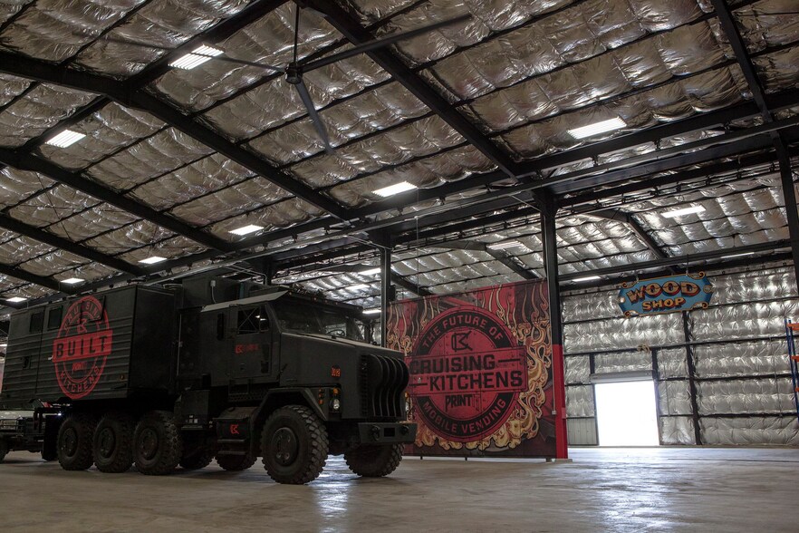 More Photos Of 2100 Mannix Dr, San Antonio Manufacturing For Sale