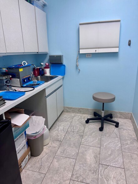 More Photos Of 9776 Bonita Beach Rd, Bonita Springs Medical For Sale