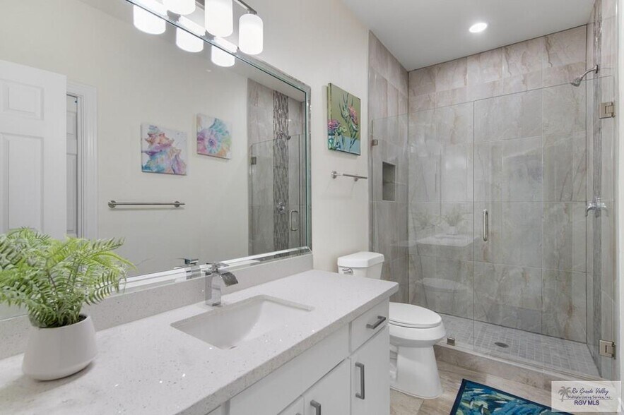 More Photos Of 116 E Cora Lee Dr, South Padre Island Apartments For Sale