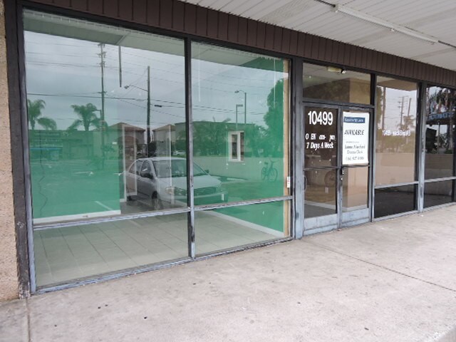 More Photos Of 10499 Beach Blvd, Stanton Freestanding For Lease