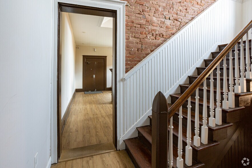 More Photos Of 1337 S 4th St, Louisville Apartments For Sale