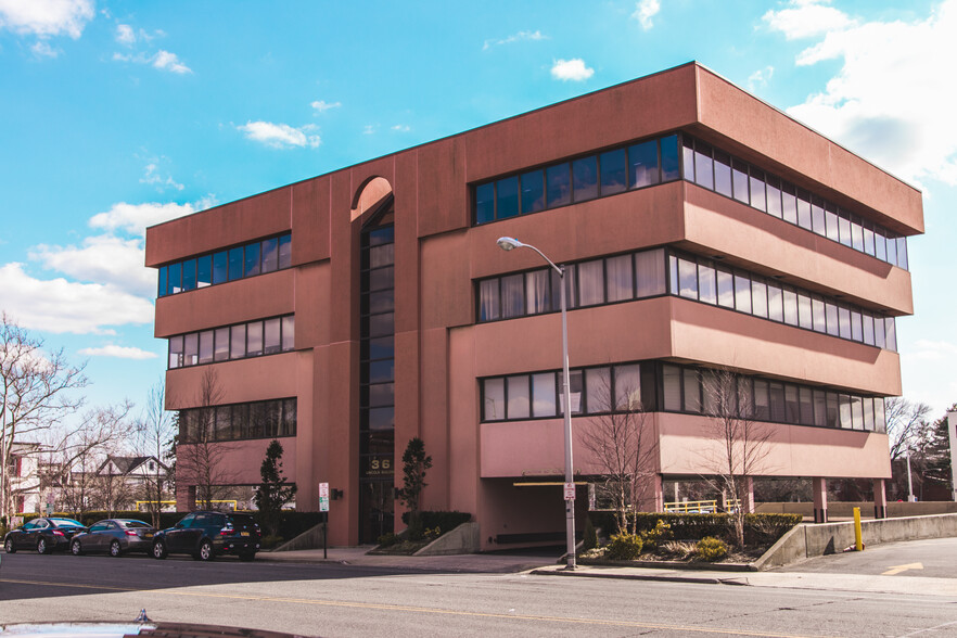 Primary Photo Of 36 Lincoln Ave, Rockville Centre Office For Lease