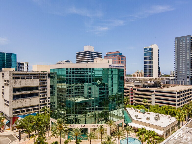 More Photos Of 200 S Andrews Ave, Fort Lauderdale Medical For Lease